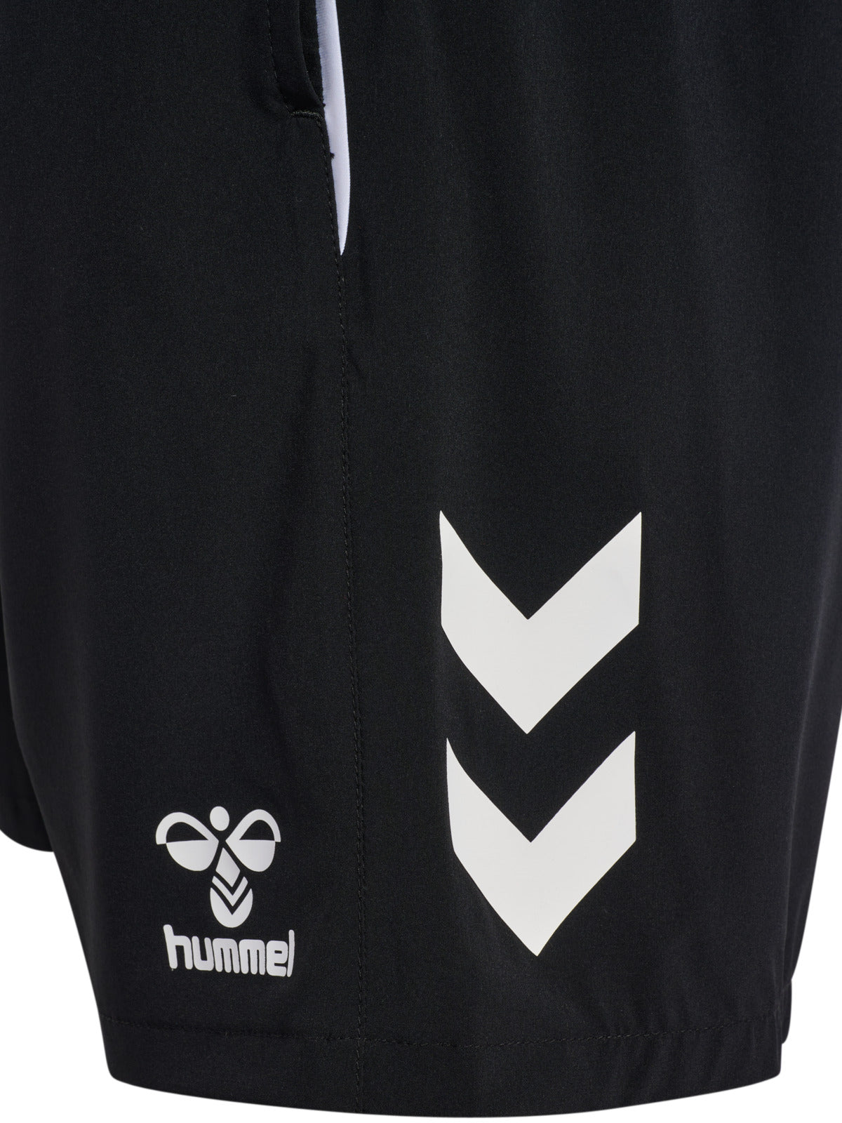 hmlREFEREE WOVEN SHORTS BLACK